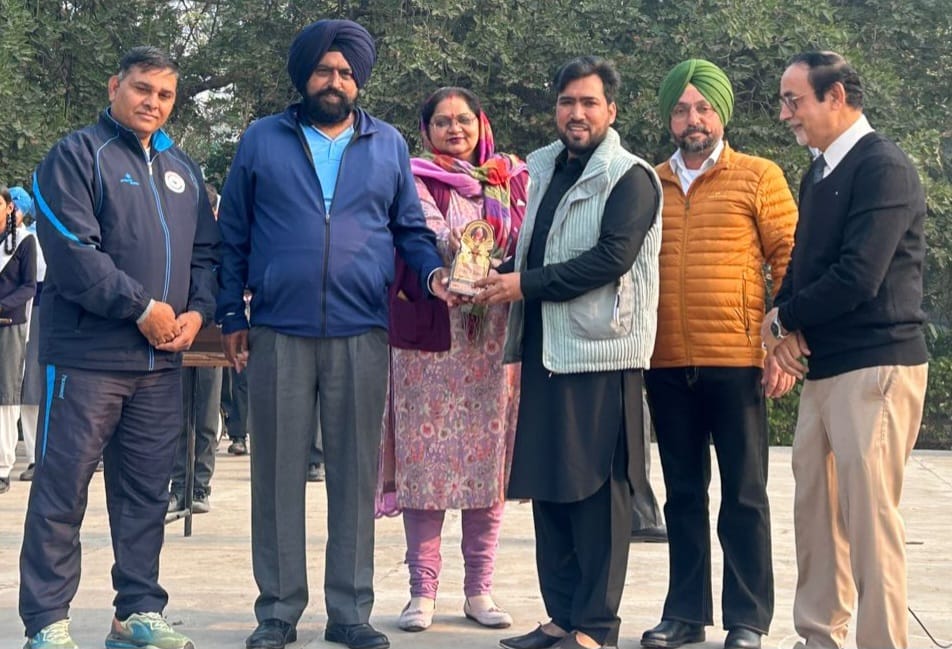ਪੰਜਾਬੀ ਯੂਨੀਵਰਸਿਟੀ ਸਕੂਲ ਦੇ ਵਿਦਿਆਰਥੀਆਂ ਨੇ ਲਾਲ ਚੰਦ ਯਮਲਾ ਜੱਟ ਦੀ ਬਰਸੀ ਮਨਾਈ